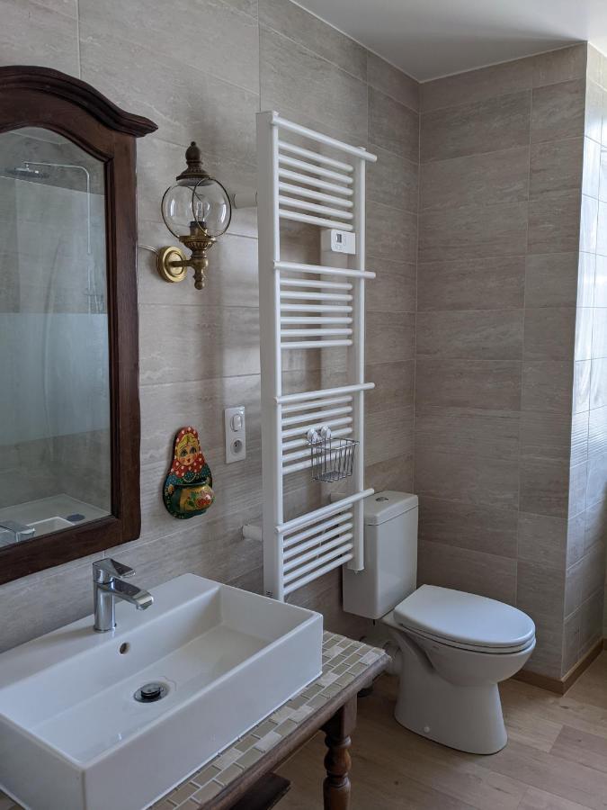Suite Orient Express Dans L'Auberge Des Trains Mythiques Laniscat Εξωτερικό φωτογραφία